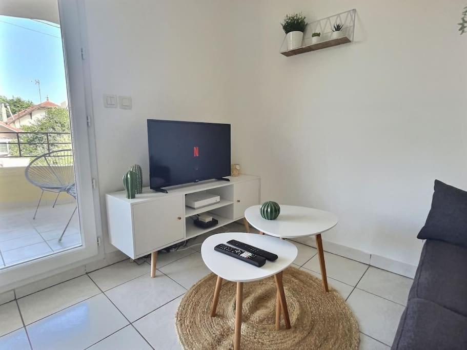 Appartement Le Florentin à Romans-sur-Isère Extérieur photo